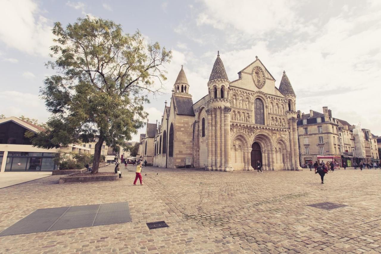 La Maison De La Liberte Alexandra David-Neel Poitiers Eksteriør billede