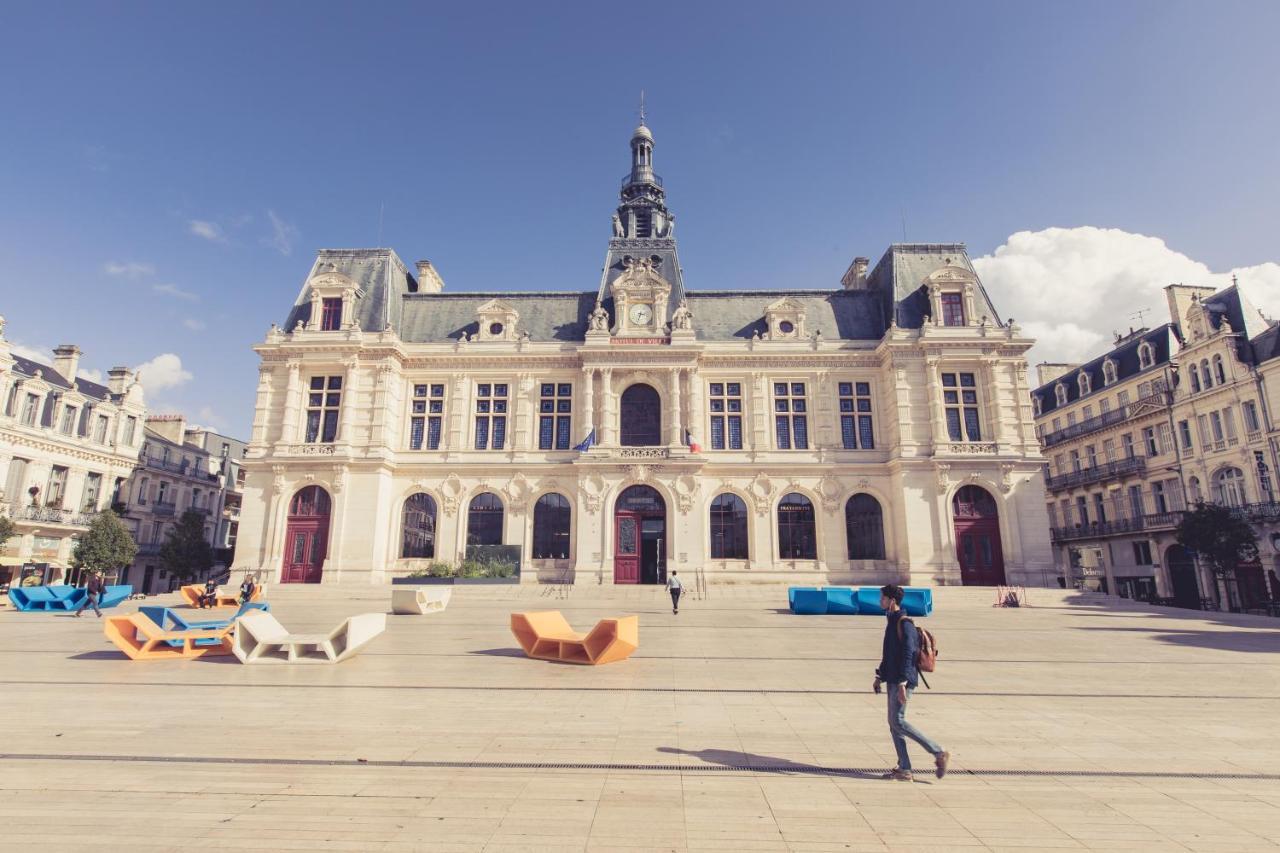 La Maison De La Liberte Alexandra David-Neel Poitiers Eksteriør billede